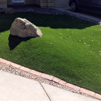 At Home Putting Greens & Synthetic Grass in Oketo, Kansas