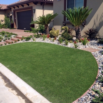 Home Putting Greens & Synthetic Lawn in Peru, Kansas