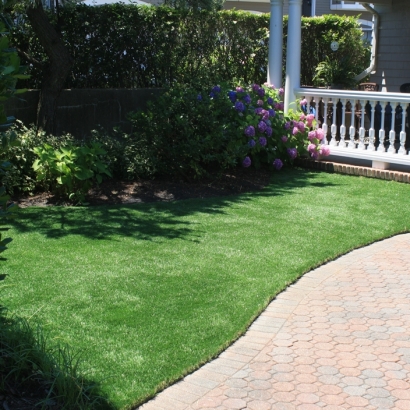 Outdoor Putting Greens & Synthetic Lawn in Lebanon, Kansas