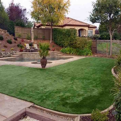 Synthetic Grass in Kingman, Kansas