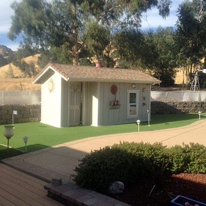 Fake Grass & Synthetic Putting Greens in Winchester, Kansas