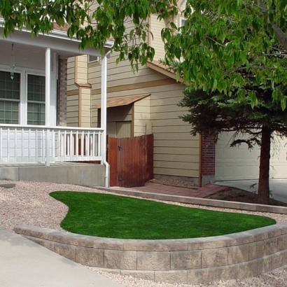 Home Putting Greens & Synthetic Lawn in Manchester, Kansas