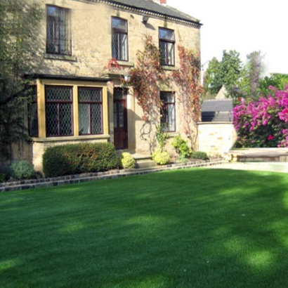 Outdoor Putting Greens & Synthetic Lawn in Scott County, Kansas