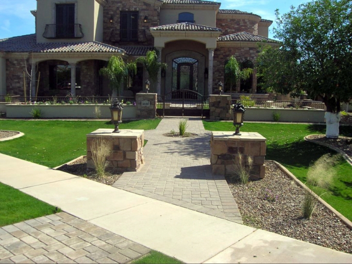 Grass Carpet Highland, Kansas Home And Garden, Front Yard Landscape Ideas