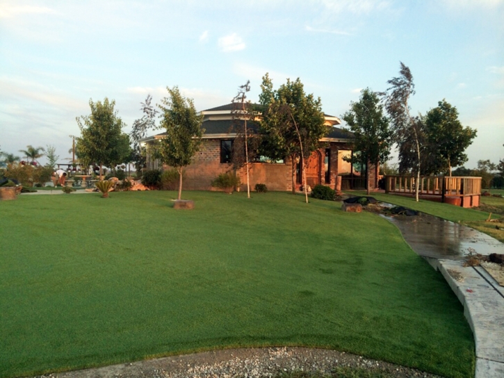 Grass Turf Arlington, Kansas Roof Top, Commercial Landscape