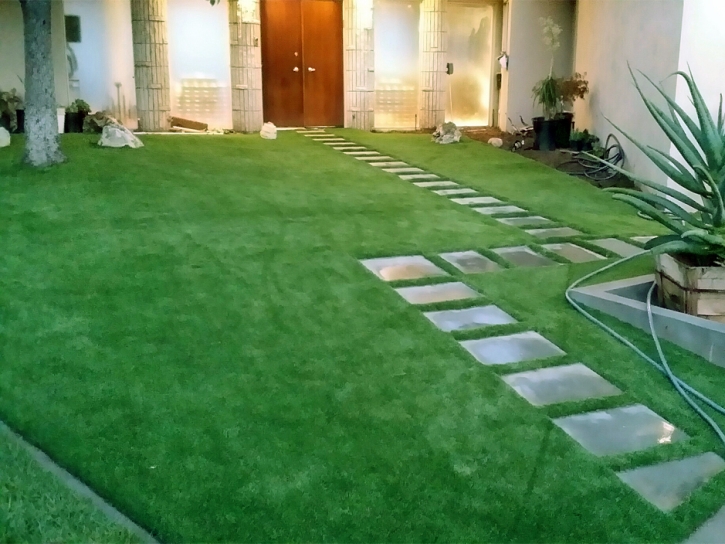 Grass Turf Fort Dodge, Kansas Landscape Ideas, Pavers