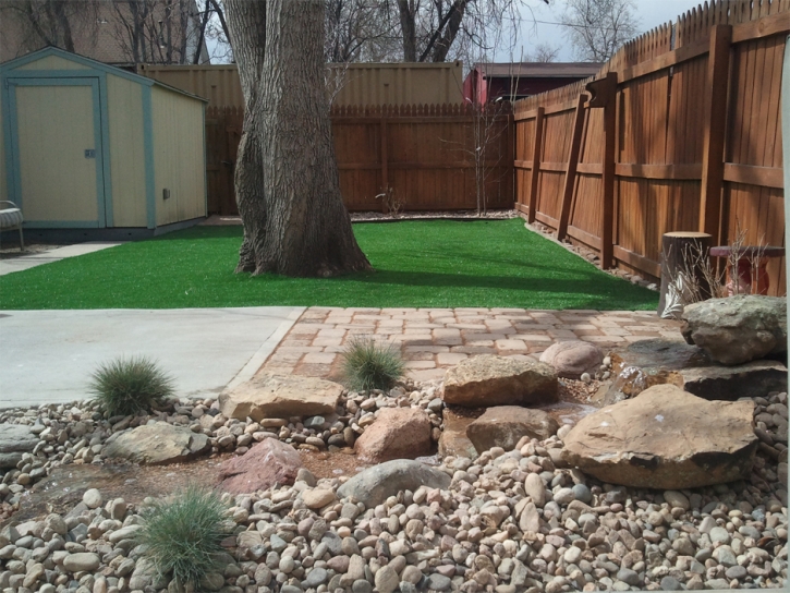 Green Lawn Brookville, Kansas Landscape Design, Backyard Landscaping Ideas