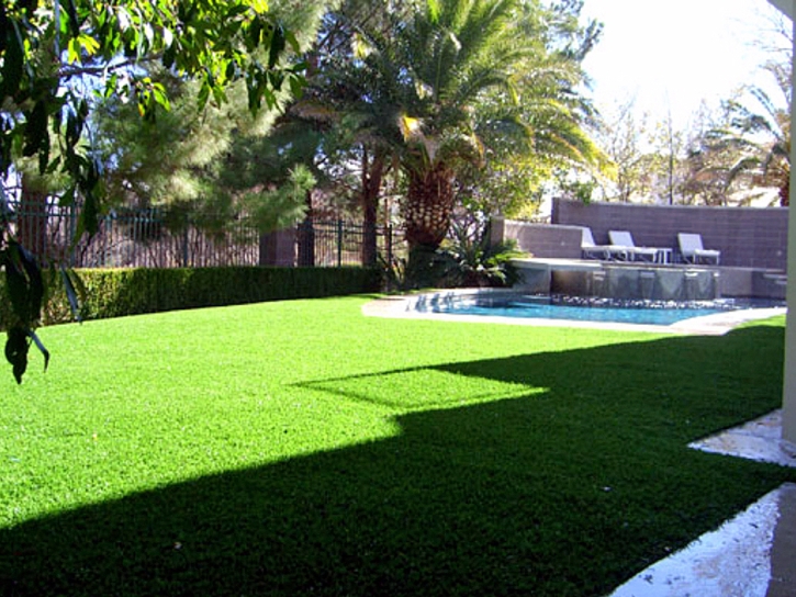 Lawn Services White Cloud, Kansas Lawns, Pool Designs