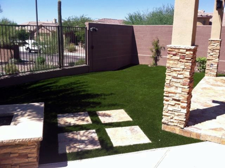 Synthetic Grass Woodbine, Kansas Garden Ideas, Backyard Ideas