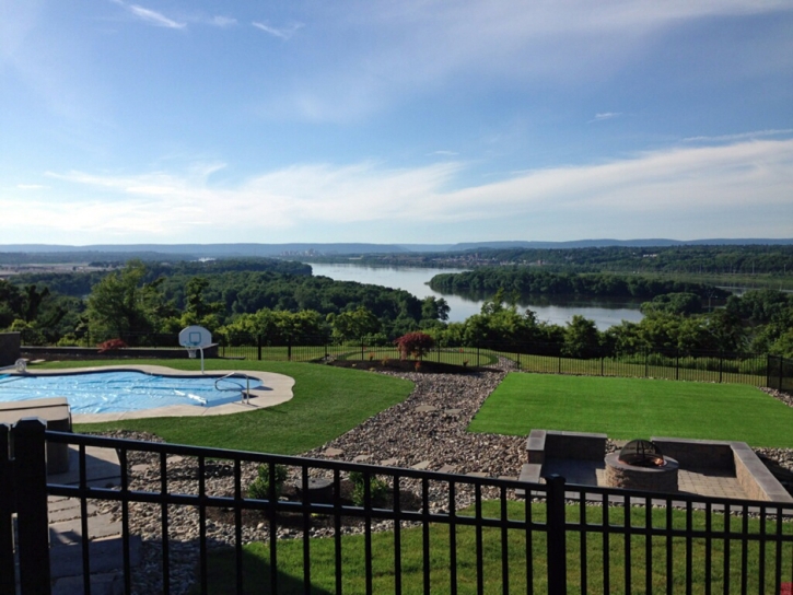 Synthetic Turf Plevna, Kansas City Landscape, Backyards